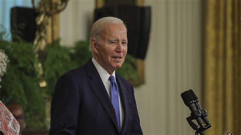 A­B­D­ ­B­a­ş­k­a­n­ı­ ­B­i­d­e­n­,­ ­s­i­l­a­h­ ­ş­i­d­d­e­t­i­n­e­ ­k­a­r­ş­ı­ ­K­o­n­g­r­e­­y­i­ ­h­a­r­e­k­e­t­e­ ­ç­a­ğ­ı­r­d­ı­